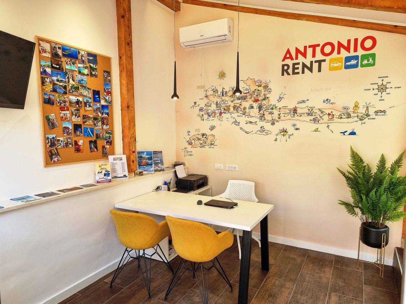 Antonio Rent Office in Hvar